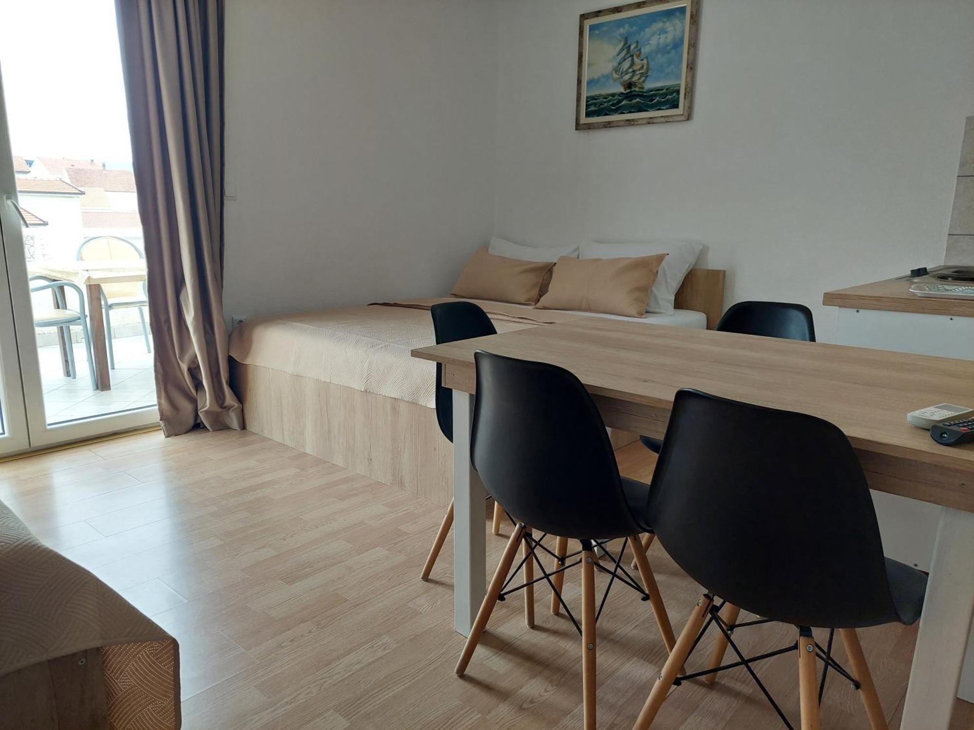 Royal Apartments Неум Экстерьер фото